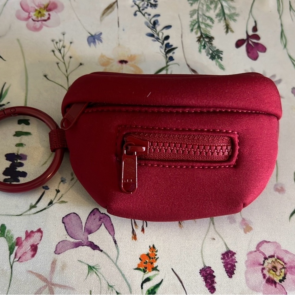 Dagne Dover Ace keychain red